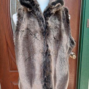 Parkhurst Faux Fur Vest 